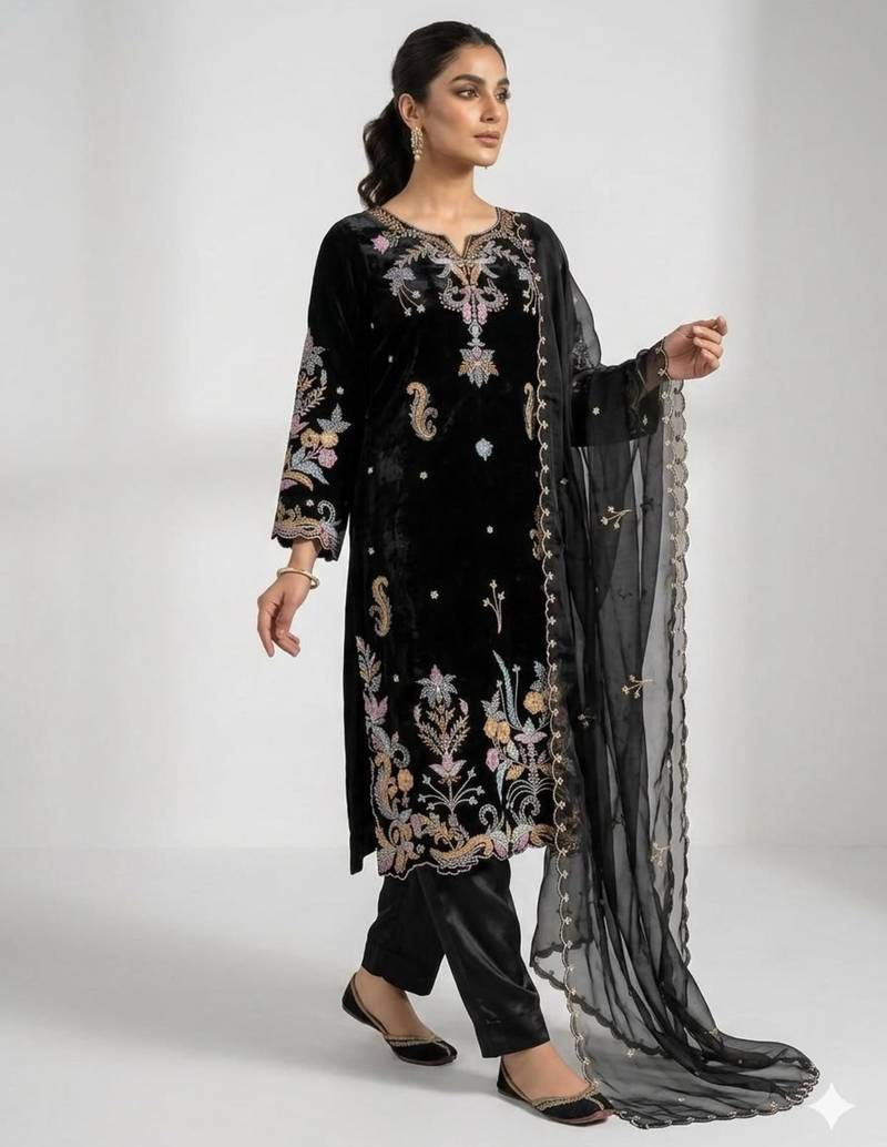 Black silk blend embroidered kurta set