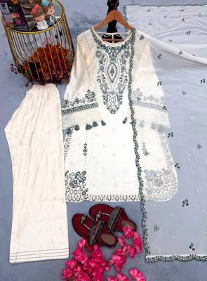 Off white rayon embroidered palazzo set 4