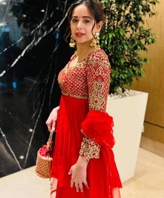 Red georgette embroidered sharara set 2