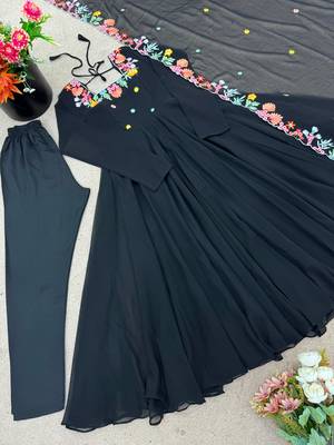 Black faux georgette embroidered kurta set 3