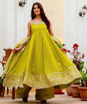 Green silk blend embroidered palazzo set 2