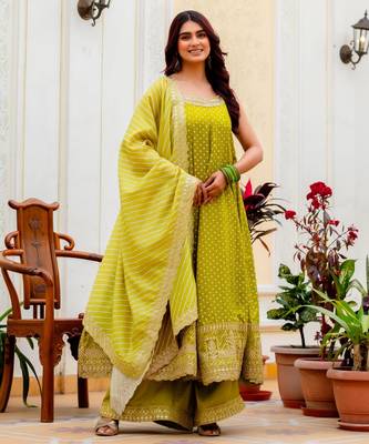 Green silk blend embroidered palazzo set 3