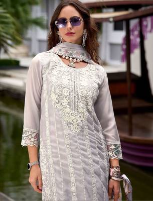 Women Ethnic Motifs Embroidered Regular Thread Work Kurta with Trousers & With Dupatta 2