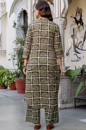 Printed Pure Cotton Straight Kurta with Trousers