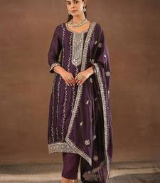 Women Ethnic Motifs Embroidered Regular Thread Work Kurta with Trousers & With Dupatta