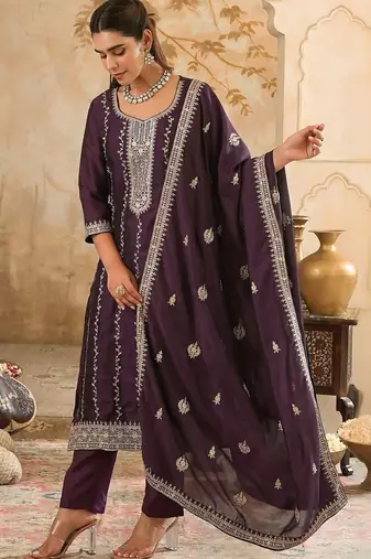 Women Ethnic Motifs Embroidered Regular Thread Work Kurta with Trousers & With Dupatta