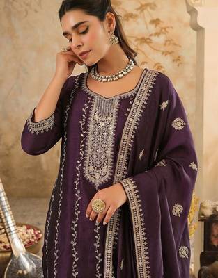 Women Ethnic Motifs Embroidered Regular Thread Work Kurta with Trousers & With Dupatta 5