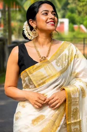 Woven Design Zari Pure Cotton Designer Kasavu Saree