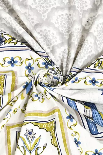 Cotton Screen Printed King Size Double Bed Bedsheet with 2 Pillow Covers