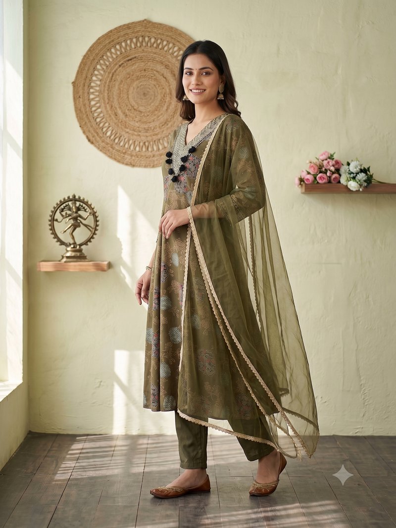 Women floral printed anarkali kurta set with dupatta & pant