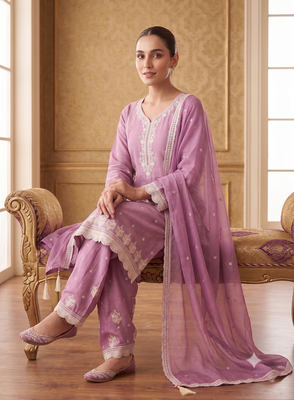 Pink embroidered kurti with sharara & border dupatta 2