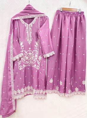Pink embroidered kurti with sharara & border dupatta 4