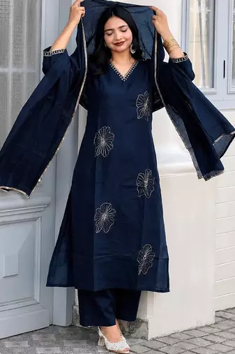Deep blue embroidered kurta set with pants & lace work dupatta