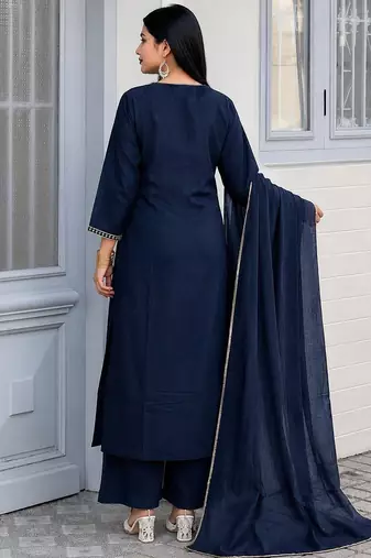 Deep blue embroidered kurta set with pants & lace work dupatta