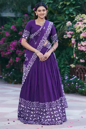 Women's Lightweight Cotton Chanderi Natural Batik Print Gopidress Lehenga Choli Set.