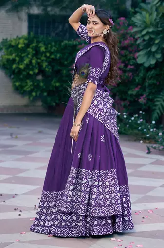 Women's Lightweight Cotton Chanderi Natural Batik Print Gopidress Lehenga Choli Set.