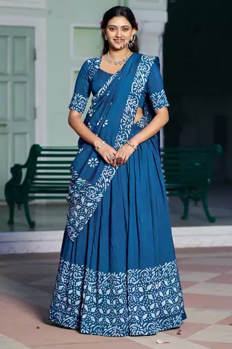 Women's Lightweight Cotton Chanderi Natural Batik Print Gopidress Lehenga Choli Set.