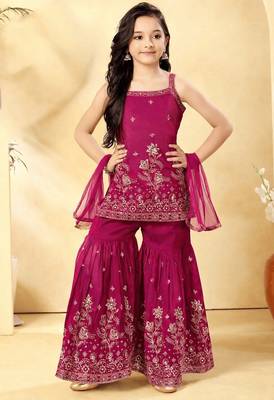 Girls pink embroidered kurta sharara set with dupatta 1