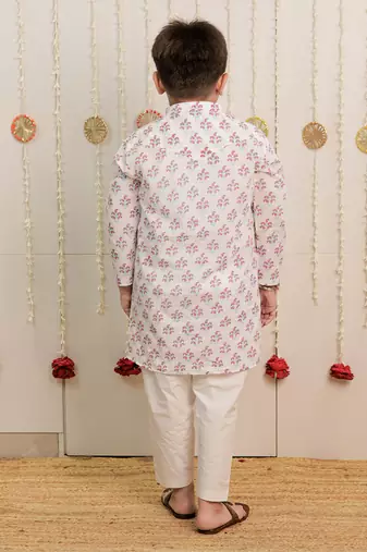 Off white printed cotton kurta set