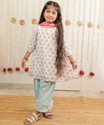 Off white printed cotton kurti set 1