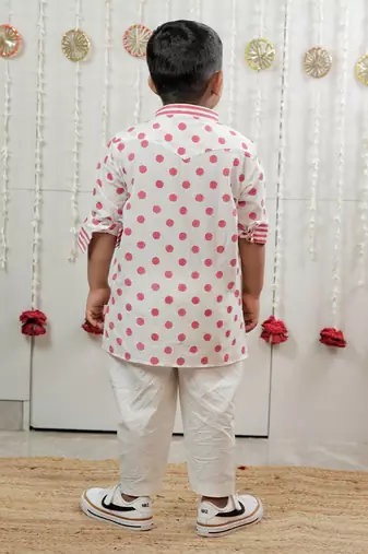 Off white printed cotton kurta set