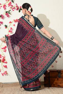 wine ikkat block print viscose  saree with unstitched blouse piece 4