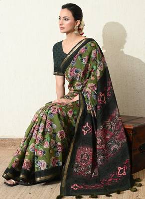 green floral printed viscose  saree with unstitched blouse piece 3