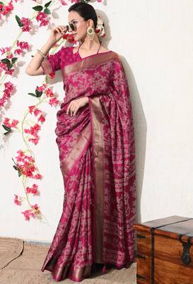 pink leaf print cotton silk saree with unstitched blouse piece 2