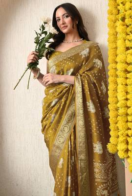 mustard block print cotton silk saree with unstitched blouse piece 5
