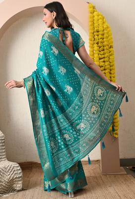 teal block print cotton silk saree with unstitched blouse piece 4