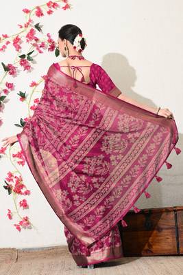 pink leaf print cotton silk saree with unstitched blouse piece 4