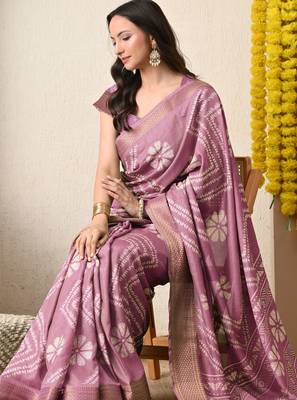 pink floral printed cotton silk saree with unstitched blouse piece 5