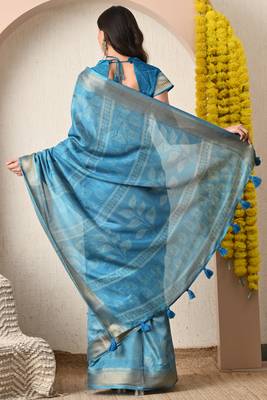 blue leaf print cotton silk saree with unstitched blouse piece 4