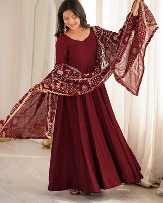 Maroon roman silk chanderi 16 kali anarkali gown set with embroidered dupatta 1