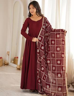 Maroon roman silk chanderi 16 kali anarkali gown set with embroidered dupatta 2