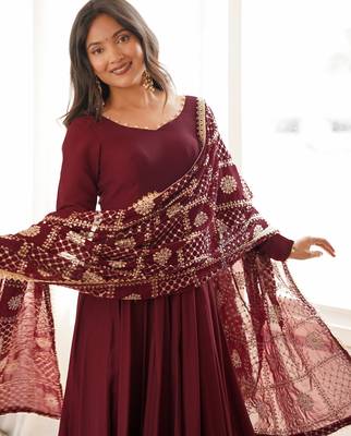 Maroon roman silk chanderi 16 kali anarkali gown set with embroidered dupatta 4