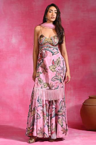 Sugar pink floral printed crepe kurta set
