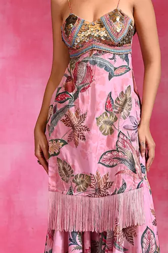 Sugar pink floral printed crepe kurta set