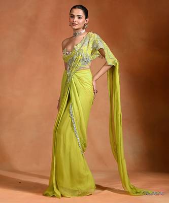 Lime green embroidered organza georgette saree set 3