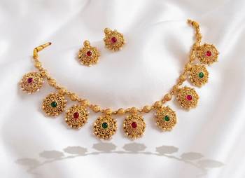 Gold plated temple jewelry set | traditional red & green stone choker necklace with matching earrings 3