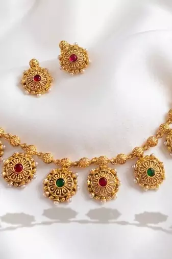Gold plated temple jewelry set | traditional red & green stone choker necklace with matching earrings