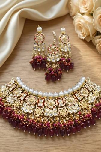 Maroon kundan choker necklace set with earrings & maang tikka | bollywood bridal indian jewelry for women