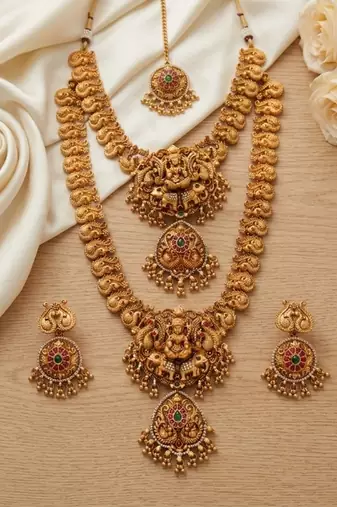 South indian temple jewelry set: lakshmi long haram necklace, choker, earrings & maang tikka bridal set