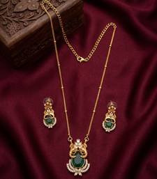 Temple jewelry set with emerald green stone pendant & drop earrings | indian bridal wedding necklace