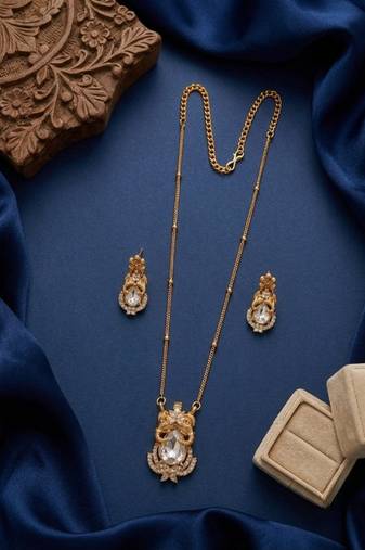 Temple jewelry set with white stone pendant & drop earrings | indian bridal wedding necklace