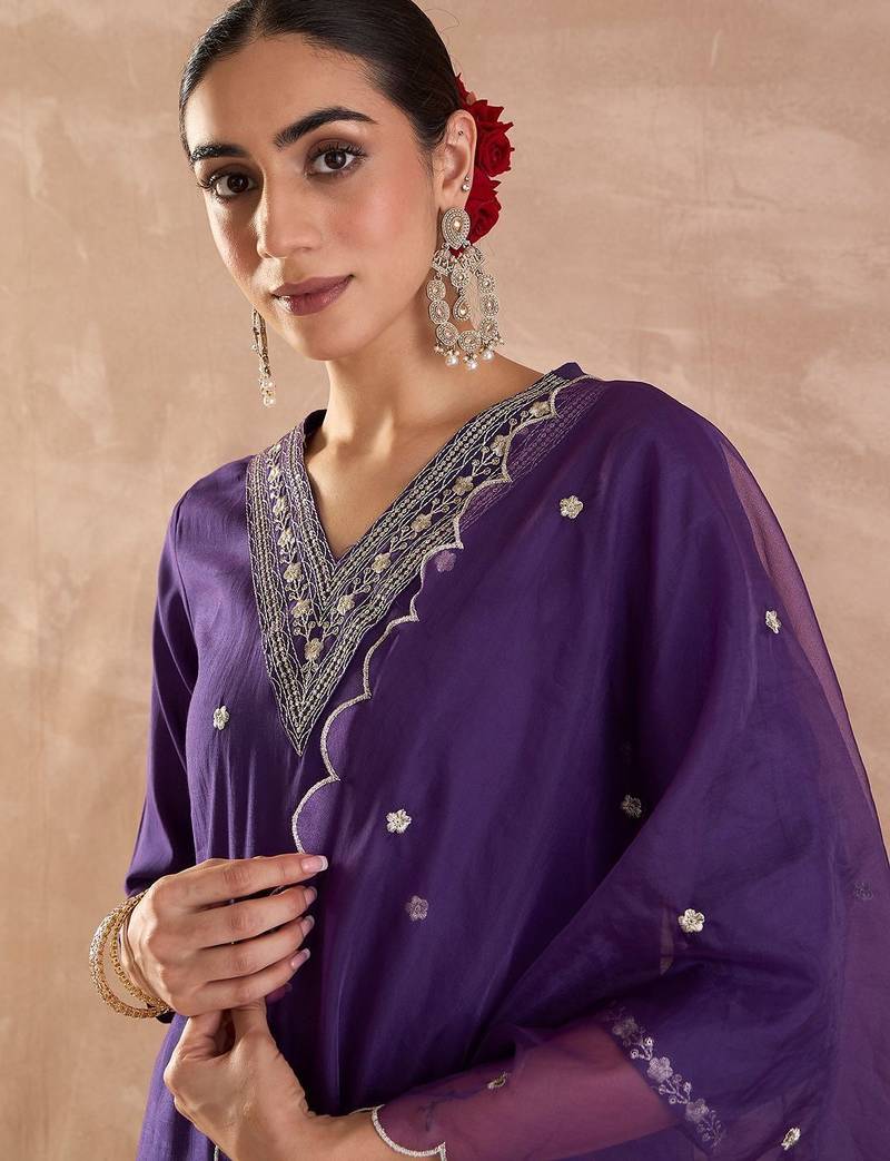 Ethnic Motifs Embroidered V-Neck Zari Straight Kurta With Trousers & Dupatta