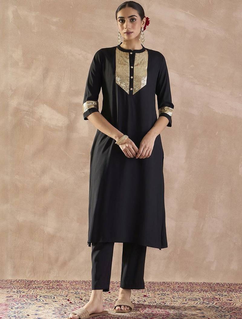 Embroidered Sequinned Straight Kurta With Trousers