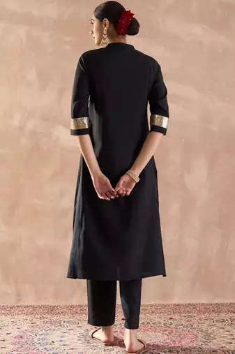 Embroidered Sequinned Straight Kurta With Trousers