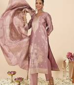 Women Ethnic Motifs Regular Kurta with Trousers & With Dupatta