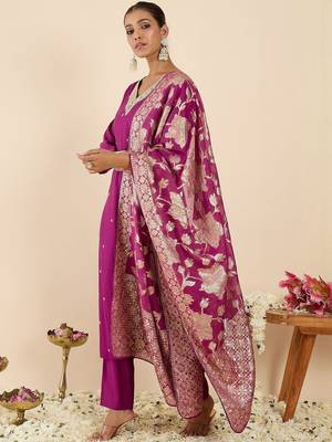 Floral Embroidered V-Neck Regular Straight Kurta With Trousers & Dupatta 1